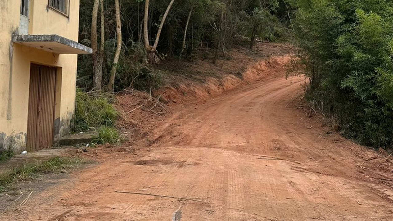 Prefeitura inicia obras de  infraestrutura na Rua Maria Castorina Fonseca,  bo São Sebastião da Barra 