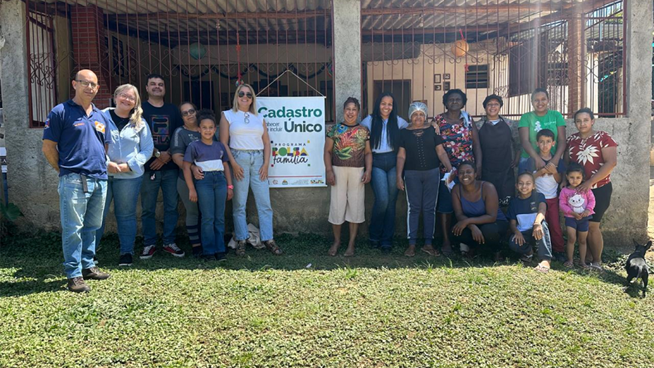 Ação de fortalecimento do CadÚnico e  Bolsa Família nas comunidades de Cachoeirinha e Corujas