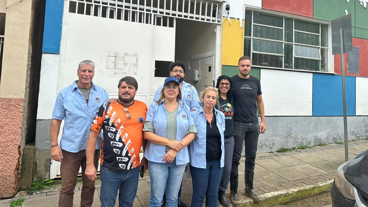 Prefeitura de Santos Dumont presta auxilio ao município de Ewbanck da Câmara