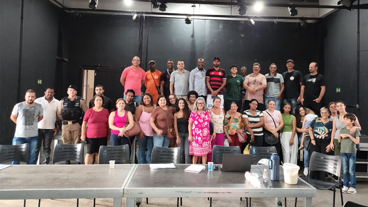 Ambulantes e barraqueiros do Carnaval 2026 recebem orientações da Comissão 