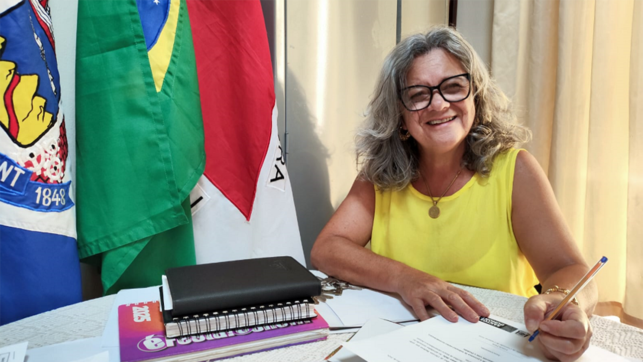 Prefeito Pacífico Júnior nomeia membros da Comissão Especial do Carnaval 2026