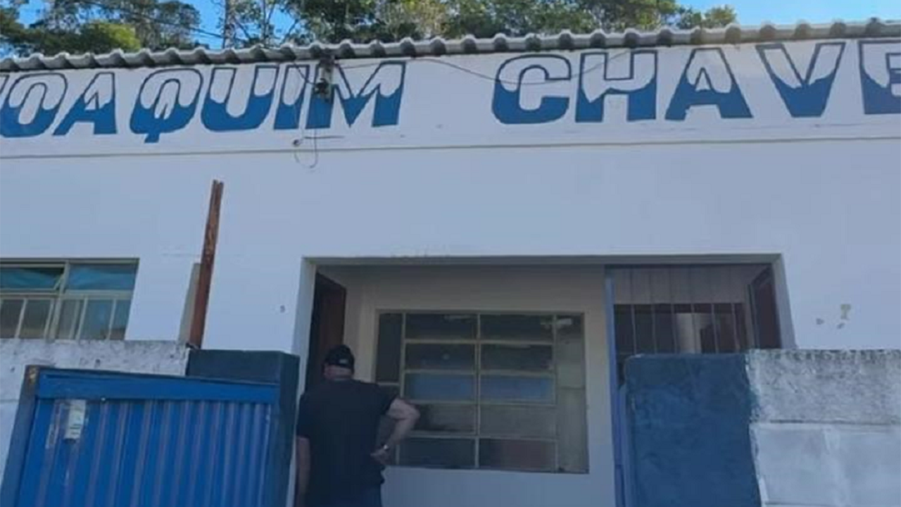 Escola Municipal Joaquim Chaves recebe novas telhas termo acústicas