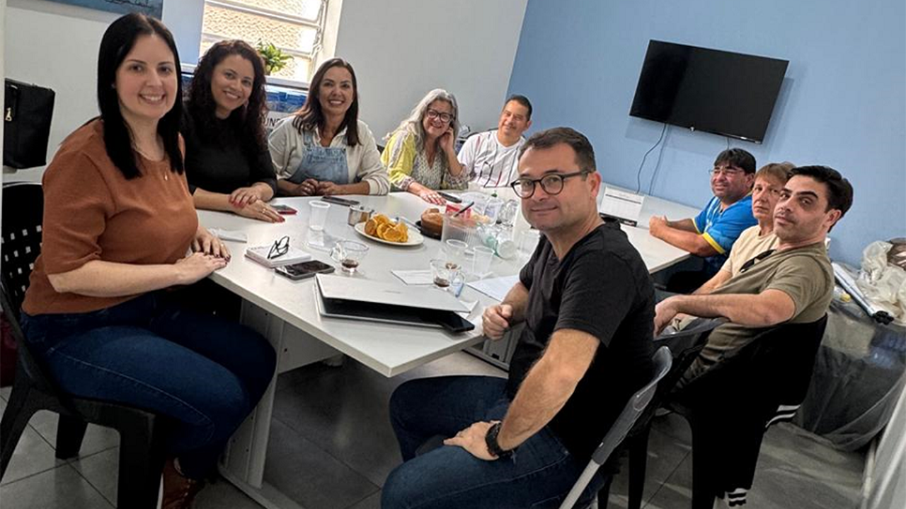 Reunião com a Comissão dos Jogos Estudantis da Primavera 2026 aconteceu ontem na secretaria  de Educação