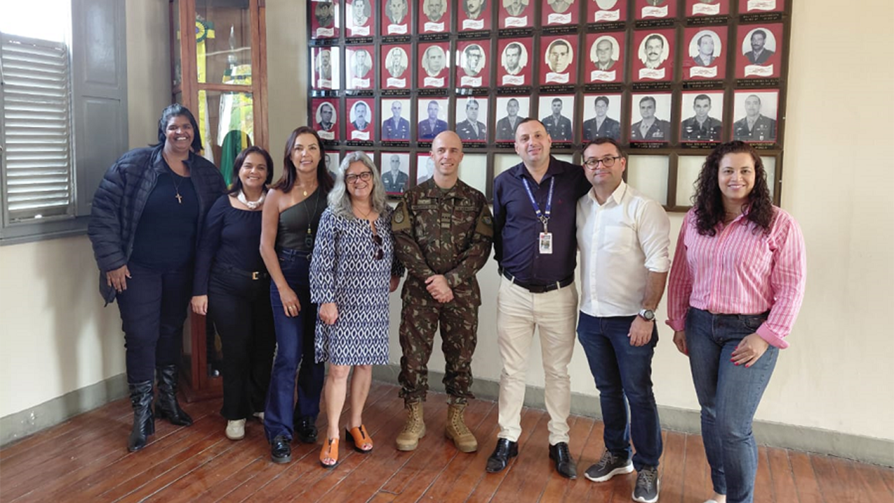 Reunião sobre desfile