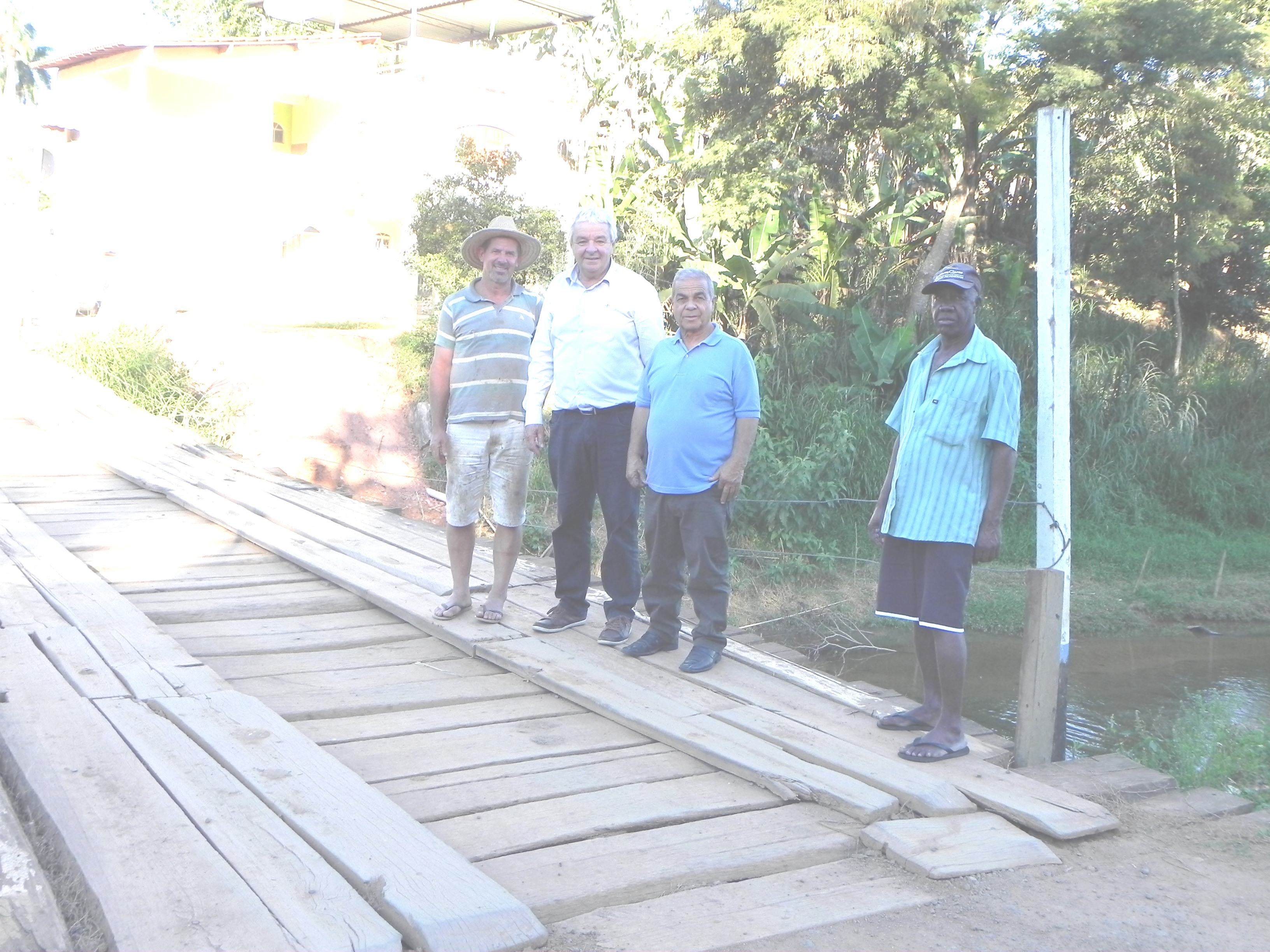 Prefeito Betinho assume construção da Ponte de Formoso