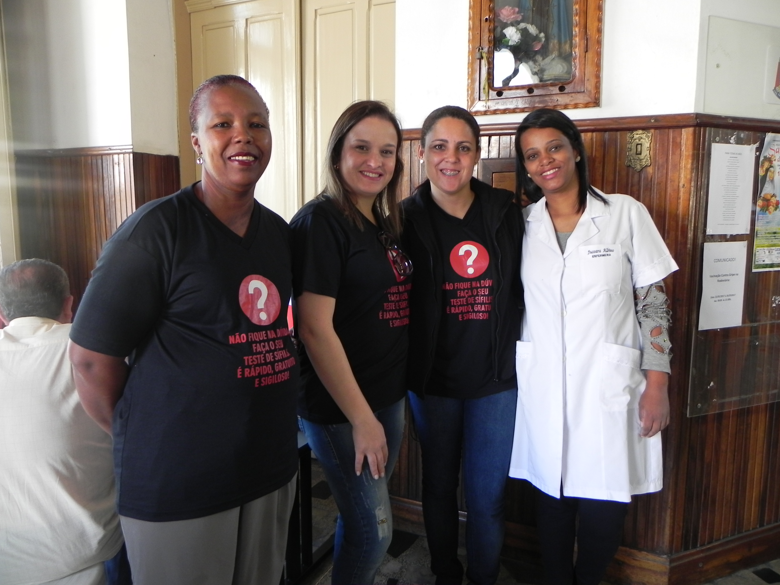 Programa DST/Aids realiza  prevenção da sífilis no centro da cidade