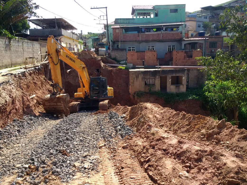 Início das obras de recuperação da Rua Machado de Assis